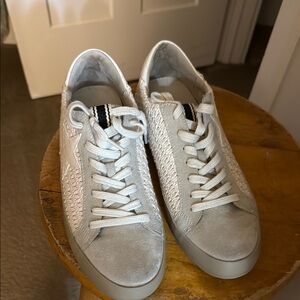 ShuShop Cream Textured Sneakers New